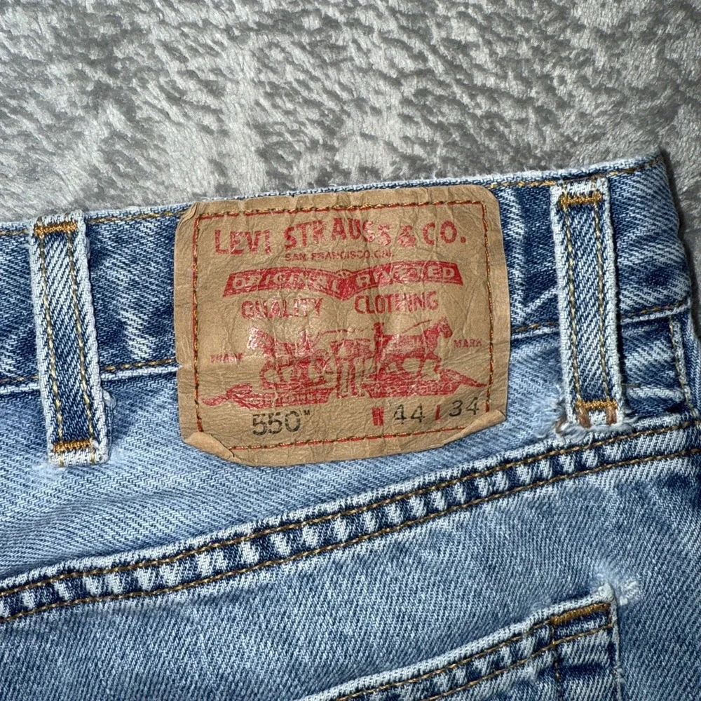 Vtg Levis 550 Jeans Relaxed Fit USA Made‎ 44x34 Blue Denim Jeans StoneWash *READ